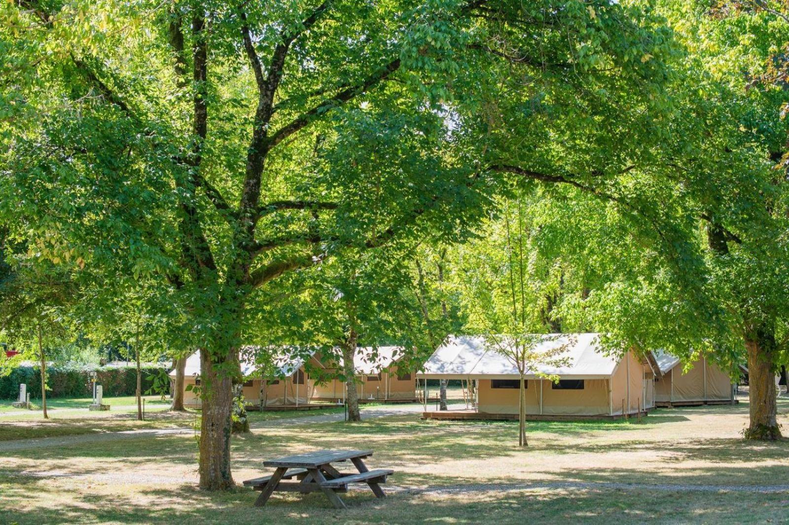 Camping Onlycamp L'Argente Condom Bagian luar foto